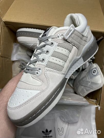 Тёплые Forum x Bad Bunny серые от Adidas