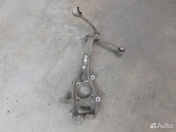 Цапфа/кулак поворотный передний правый Audi A4/RS4