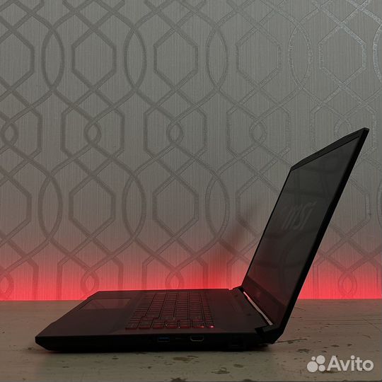 Игровой ноутбук MSI i5 11400H, GTX 1650