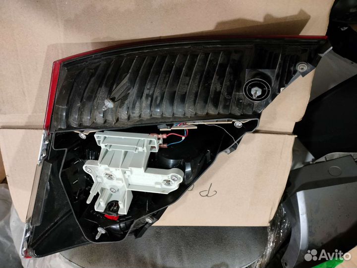 Фонарь задний левый mercedes benz s221/w221