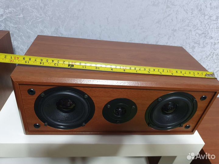 Новый новые колонки 2х40 Вт