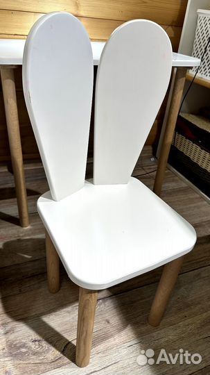 Детский стол и стул