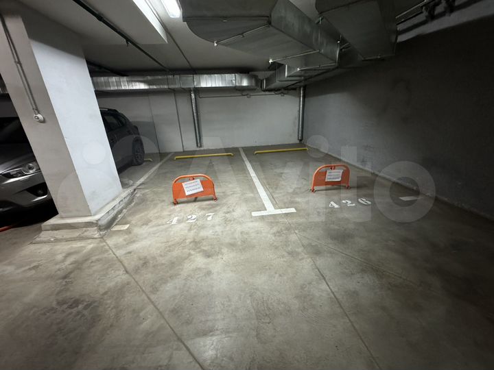 Машиноместо, 15 м²