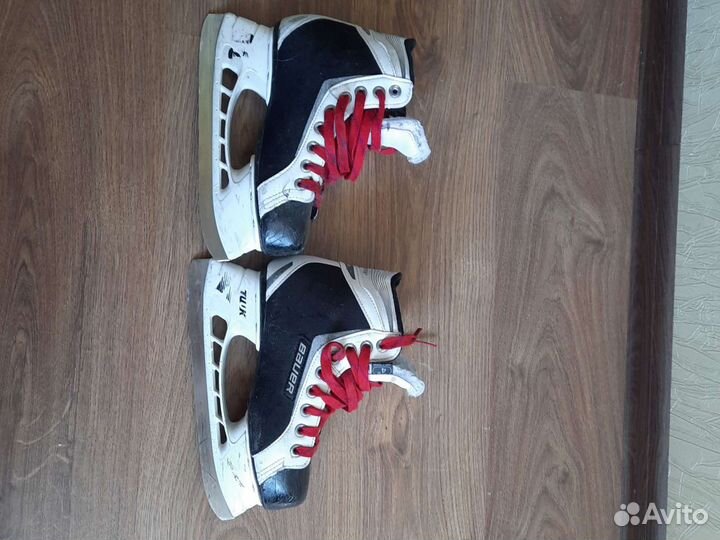 Коньки Bauer supreme