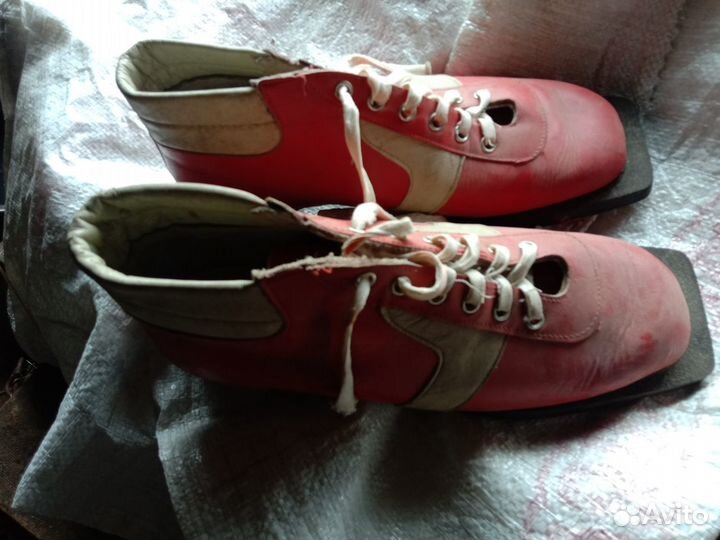 Лыжные ботинки СССР