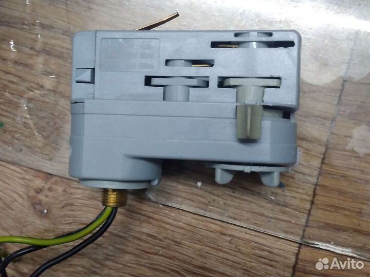 Трековый адаптер