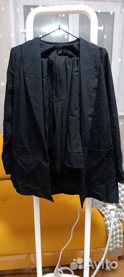 Костюм женский