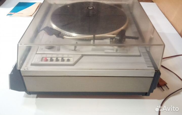 Вега -109 стерео виниловый проигрыватель