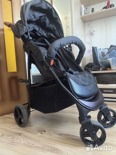 Коляска прогулочная
