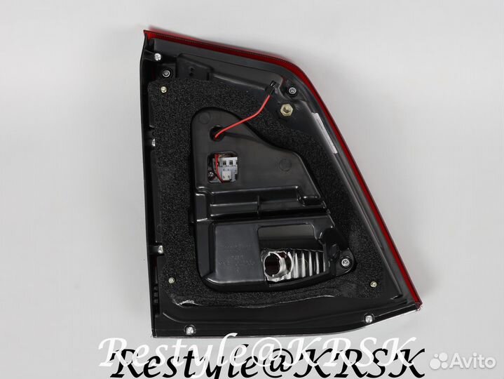 Стопы Toyota Land Cruiser 200 08-15г Стиль 16г