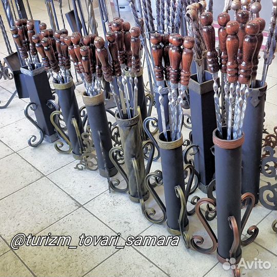 Кованая подставка для шампуров