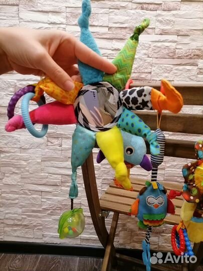 Развивающая игрушка на кроватку/коляску