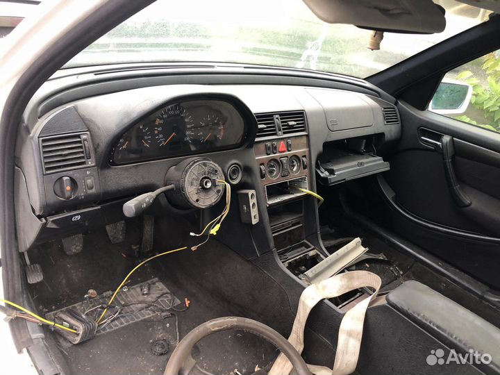 Разбор Mercedes W202 om611