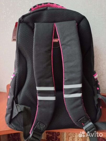 Рюкзак школьный для девочки новый