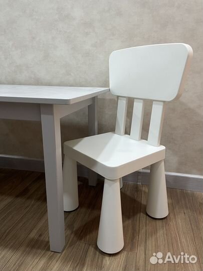 Детский стол и стул IKEA