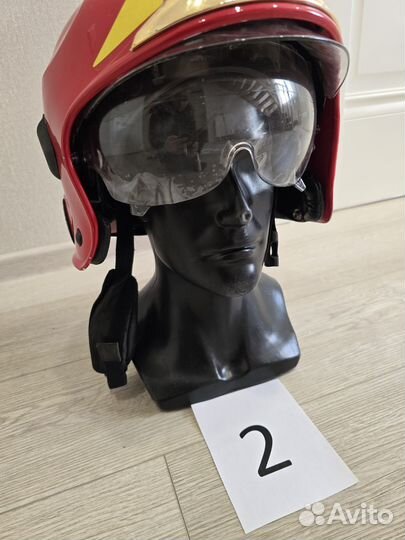 Каска пожарного Италия