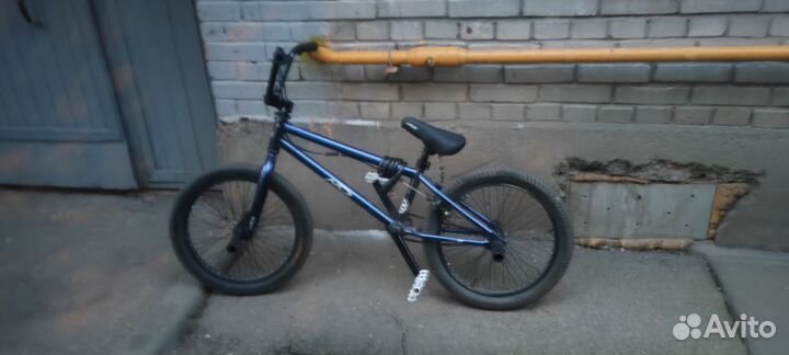 Трюковой велосипед бмх
