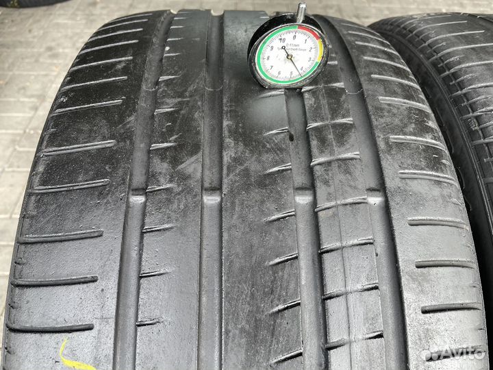 Pirelli P Zero Rosso 295/35 R21