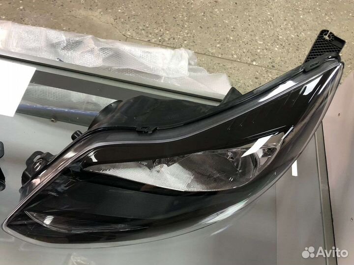 Фары на Ford focus 3