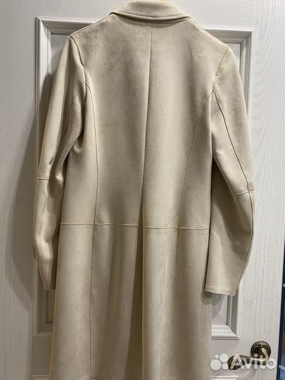 Пальто (плащ)