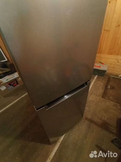 Холодильник