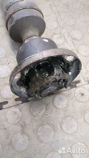 Кардан Mercedes ML W164, 2006