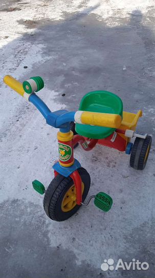 Детский трехколесный велосипед бу
