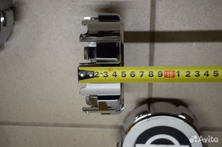 Nissan Patrol 1998-2002г. колпачки на диски