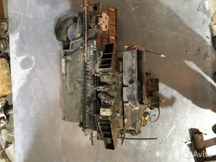 Корпус печки Mercedes W140