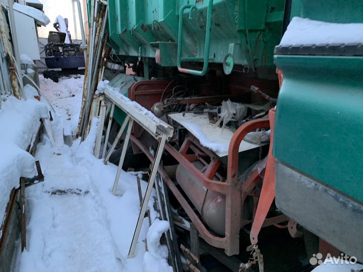 Isuzu Giga (C-series), 1998