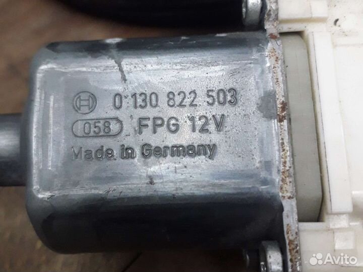 Привод стеклоподьемника Мерседес