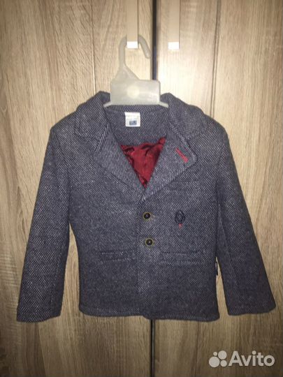 Пиджак, рубашка и брюки