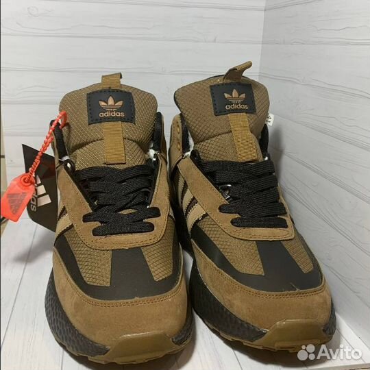 Зимние кроссовки adidas