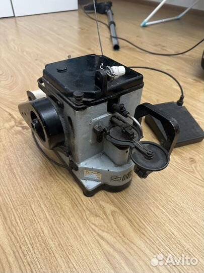 Скорняжная машинка