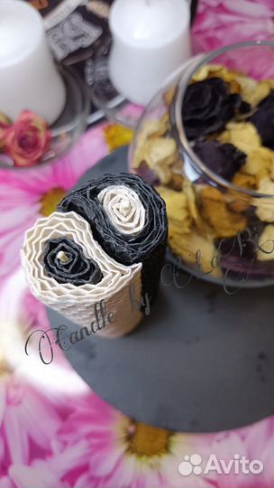 Свеча из натуральной вощины «Инь-Янь»