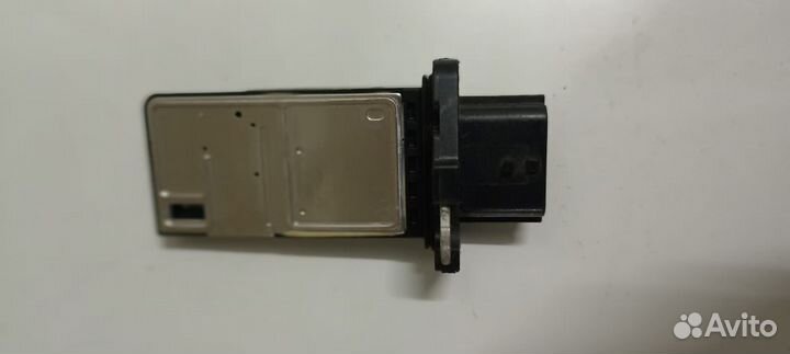 Датчик массового расхода воздуха 22680-7S000