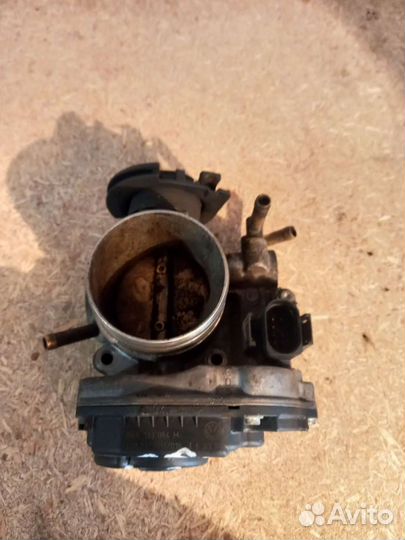 Дроссельная заслонка Гольф 4 Ауди А3 06A133064M