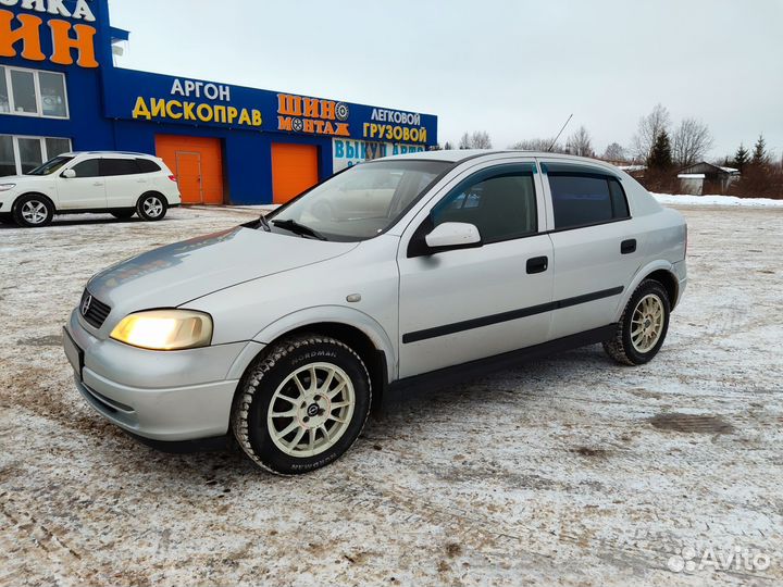 Opel Astra 1.6 МТ, 2003, 300 000 км