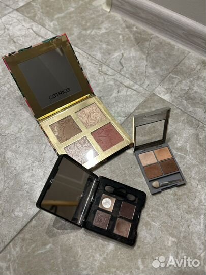 Тени для век, румяна, бронзер, хайлайтер