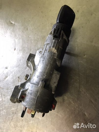 Замок зажигания skoda Octavia A4