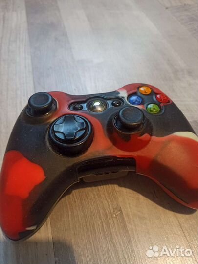 Xbox 360 slim не прошитый