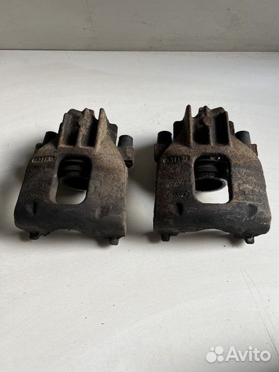 Ford focus 1 Суппорт Передний