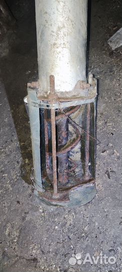 Шнековый транспортер для сыпучих материалов