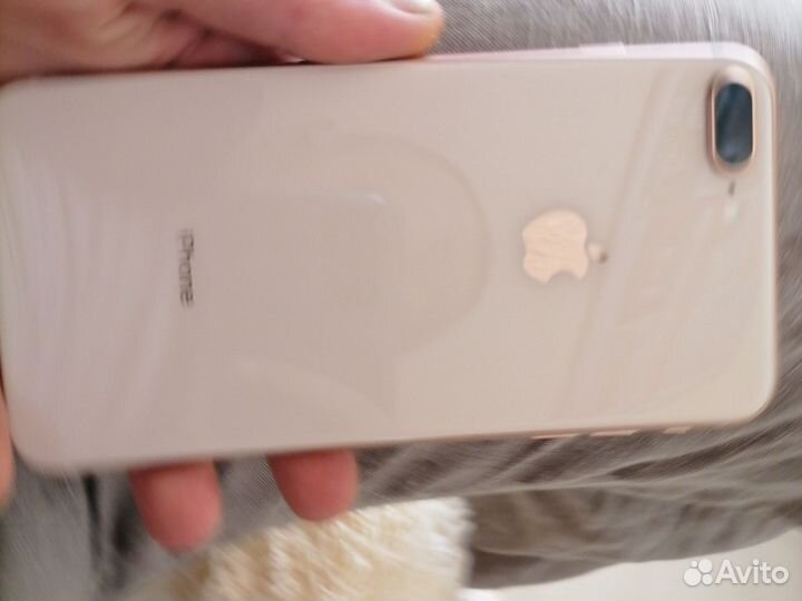 iPhone 8 Plus, 128 ГБ