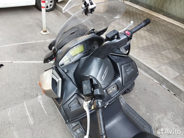 Suzuki Skywave 650