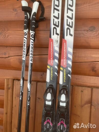 Лыжи беговые 140 см с ботинками