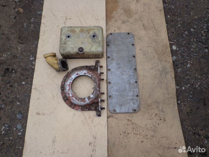 Лобовая крышка кожух маховика 6 Ч 12/14