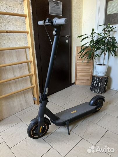 Электросамокат ninebot max g30p