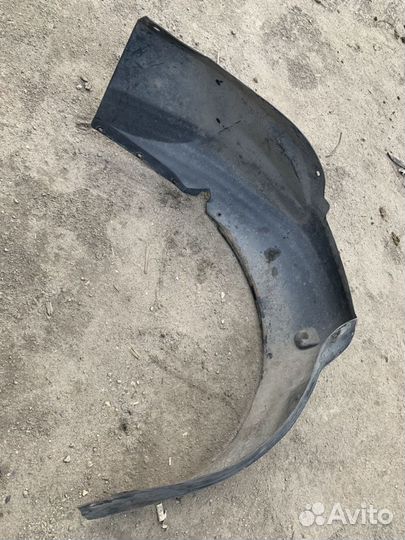 Локер передний правый Audi 80 b4