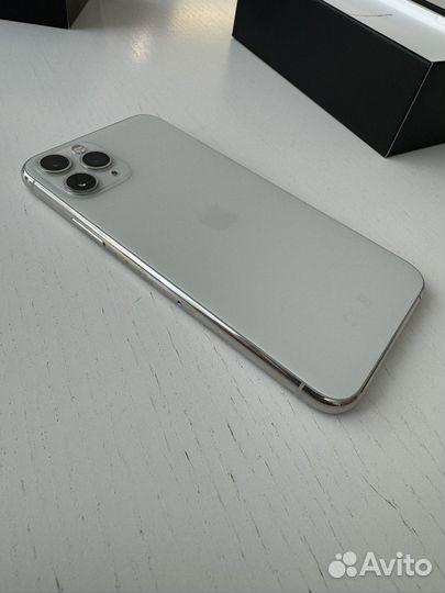 iPhone 11 Pro, 256 ГБ